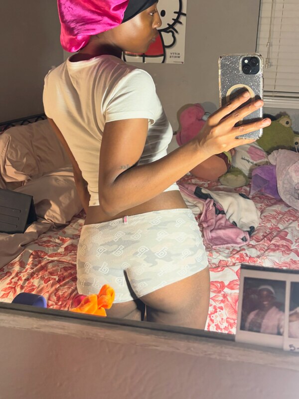 princessnene nude photo 38