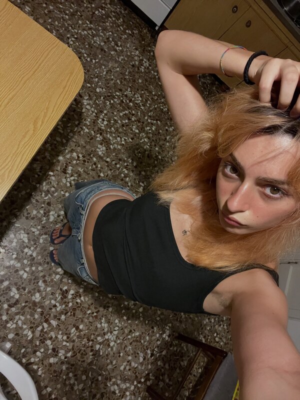 Prishilla Mora nude photo 2