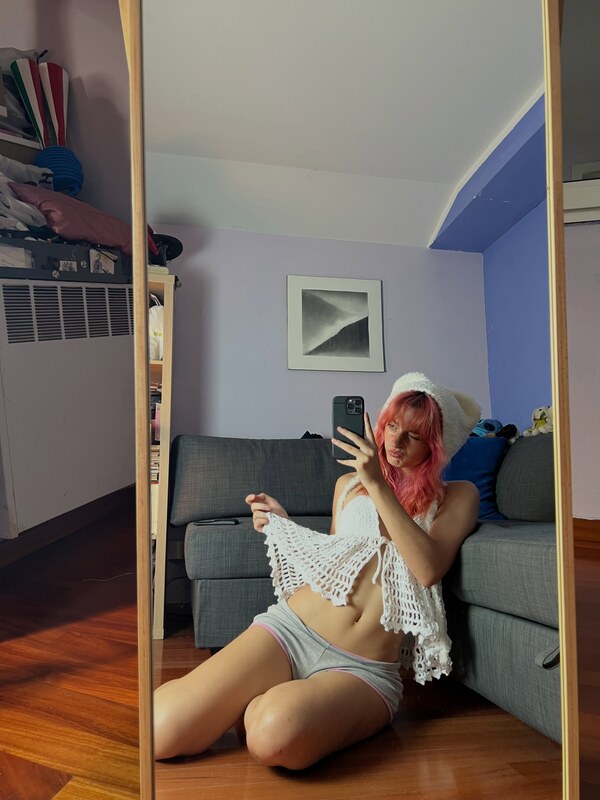 Prishilla Mora nude photo 3