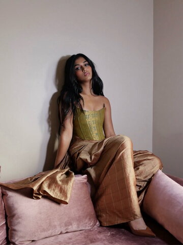 Priyanka Kedia nude photo 8