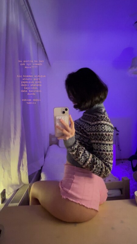 Professionalvirginnn nude photo 5