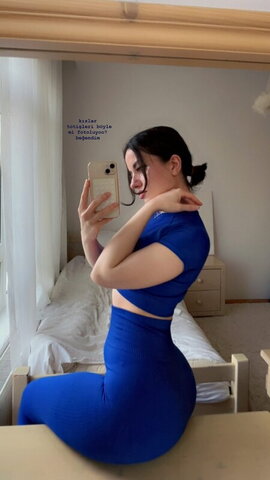 Professionalvirginnn nude photo 2