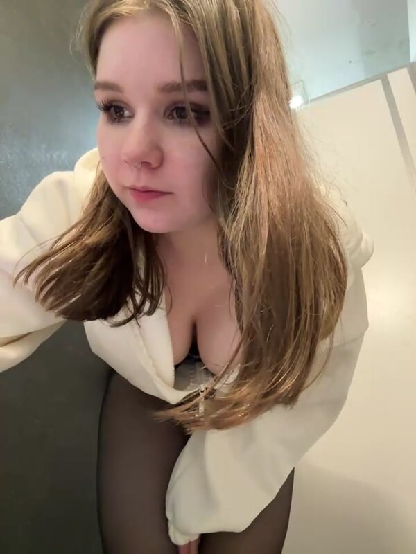 PumaShy nude photo 4