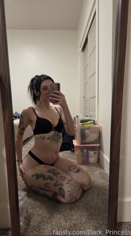 PunkandPizza nude photo 42