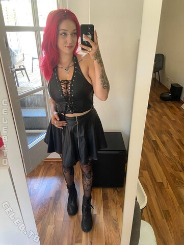 punkypatriciaaa nude photo 23