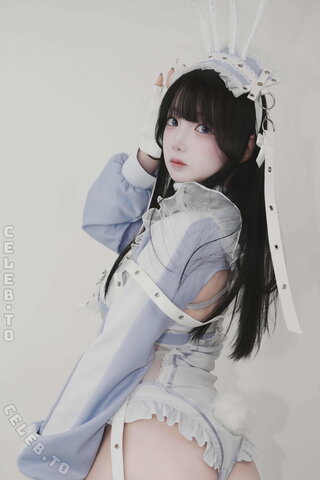Puutin Cosplay nude photo 7