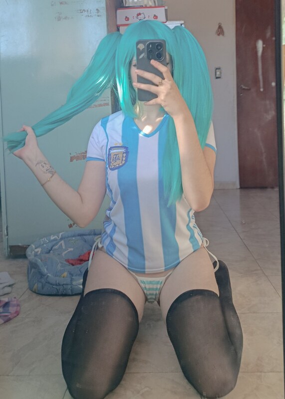 puwapuwamari nude photo 4