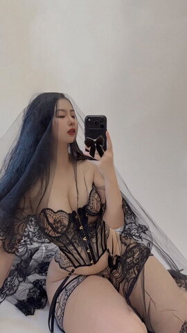 QiaoniuTT nude photo 1