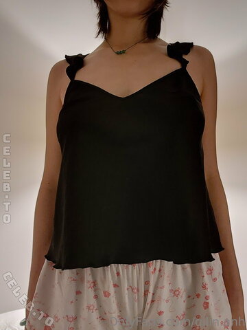 Qilin.Anh nude photo 28