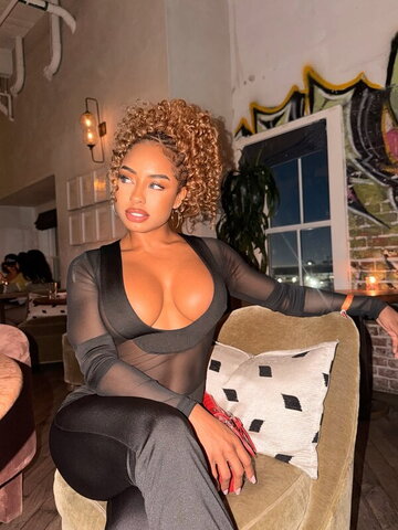 Qimmah Russo photo 4