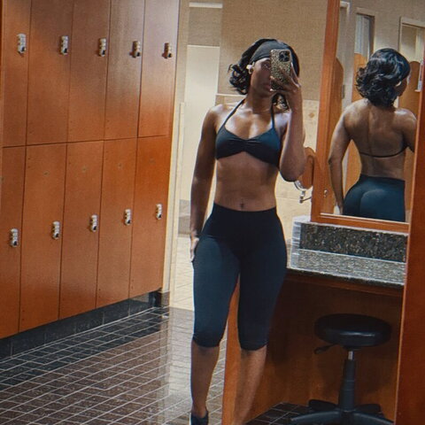 Queen Aminata nude photo 8
