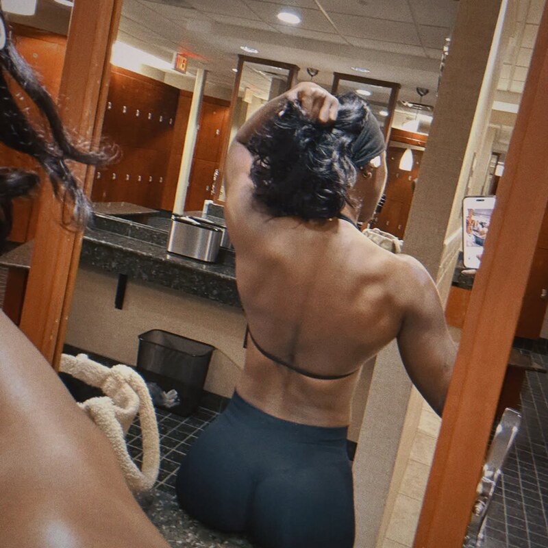 Queen Aminata nude photo 9
