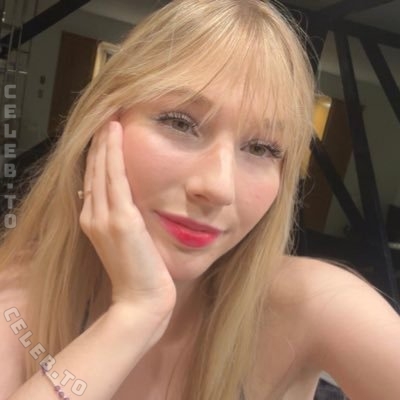 Queen Luna nude photo 1