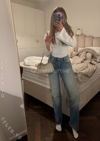 Queen Lurelia nude photo 5