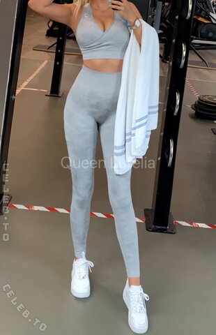 Queen Lurelia nude photo 2