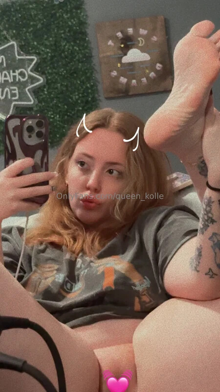 Queenkolle nude photo 1