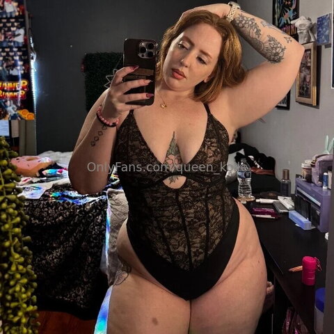 Queenkolle nude photo 2