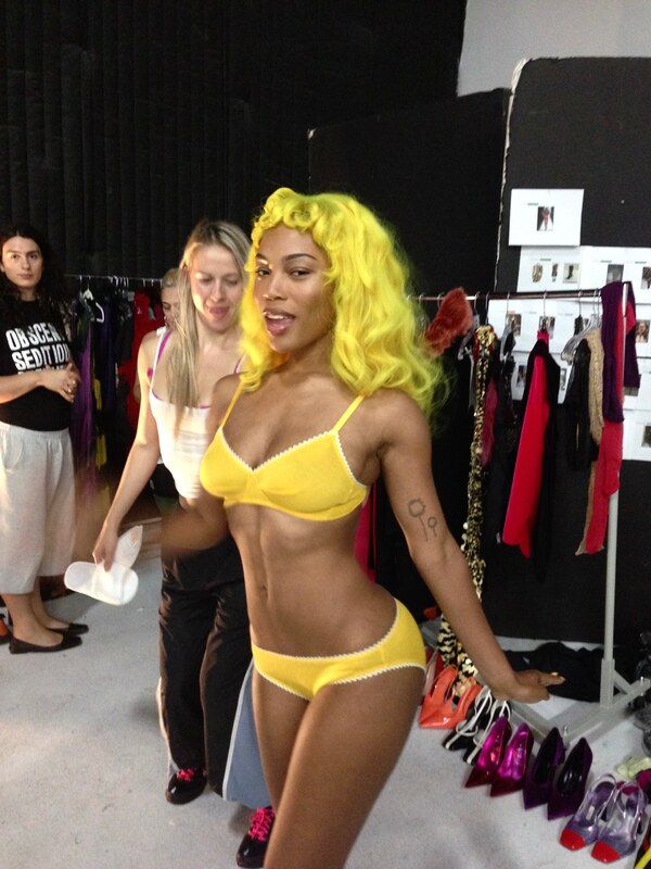 Quenlin Blackwell nude photo 2