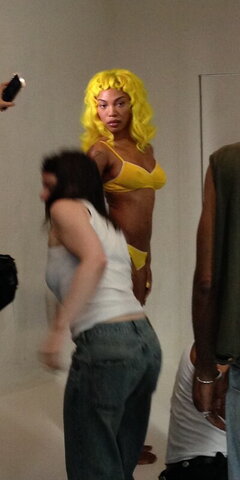 Quenlin Blackwell nude photo 5