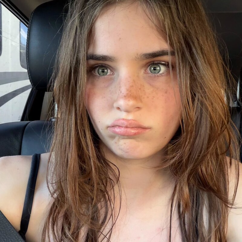 Quinn Frazier nude photo 1