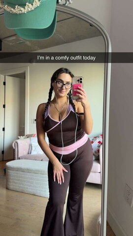 qveenjulia photo 3
