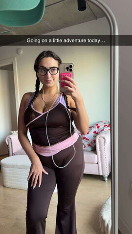 qveenjulia photo 4