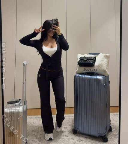 Rabiosa nude photo 17