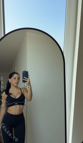Rabiosa nude photo 1