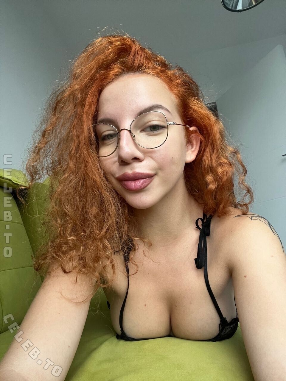 Rachel Blush nude photo 4