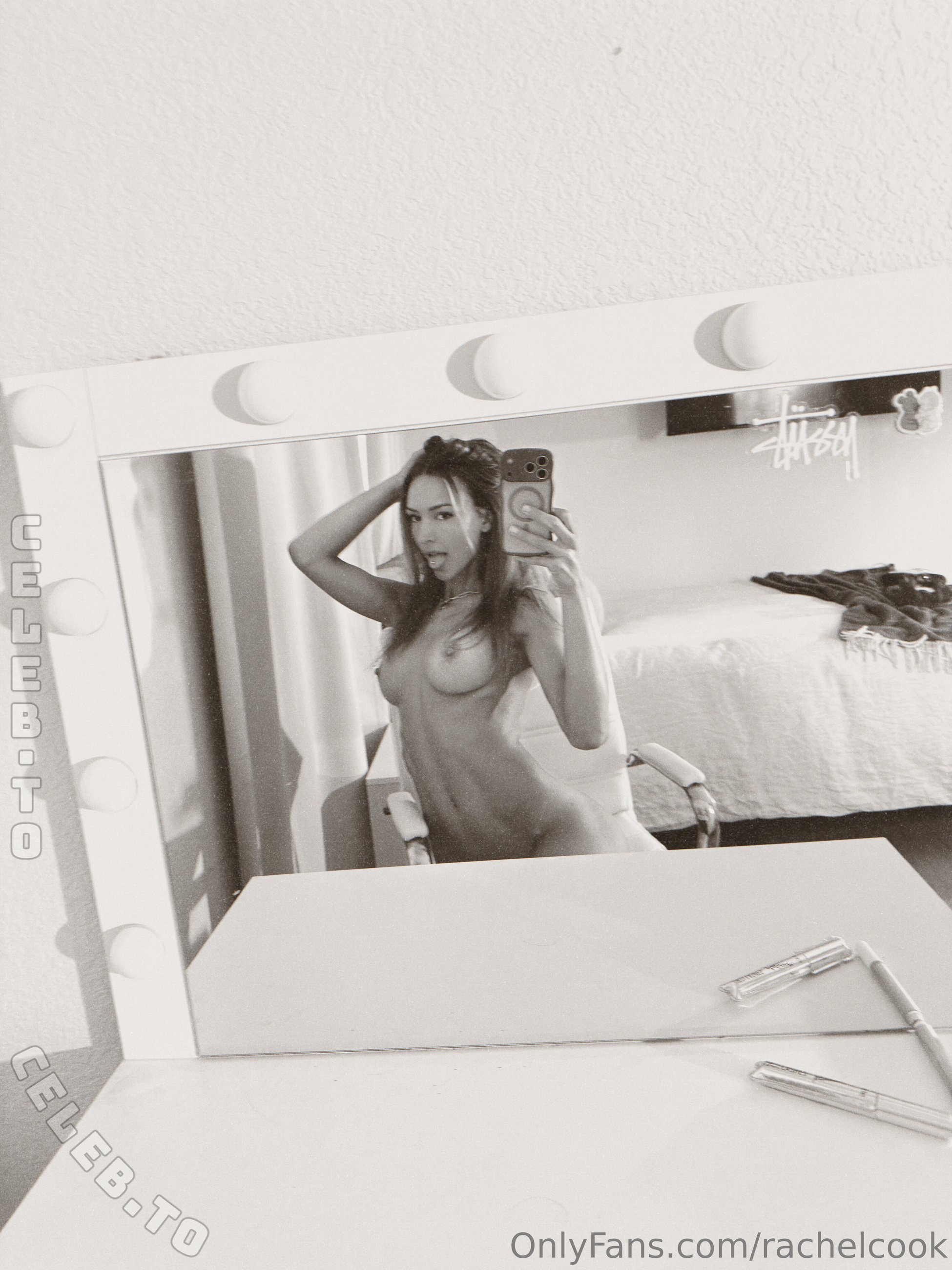 Rachel Cook nude photo 1