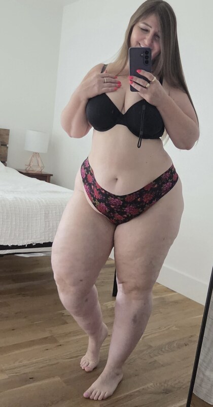 Rachel Estes nude photo 3