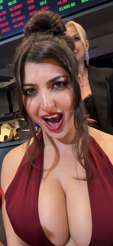 Rachel Levin nude photo 2