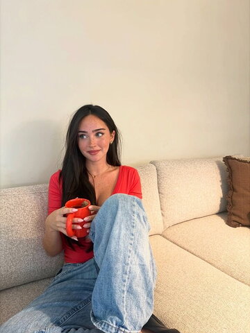 Rae Cambra nude photo 1