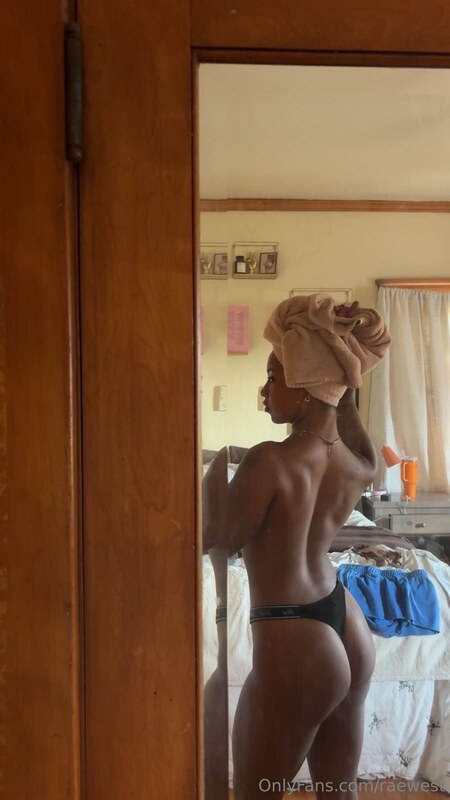 raewest nude photo 3