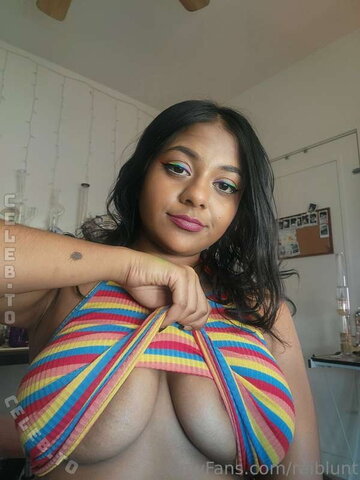 RaiBlunt nude photo 35