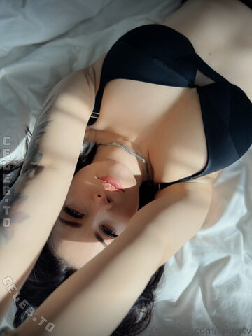 Railey Diesel nude photo 5