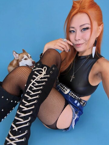 Raina Huang nude photo 22