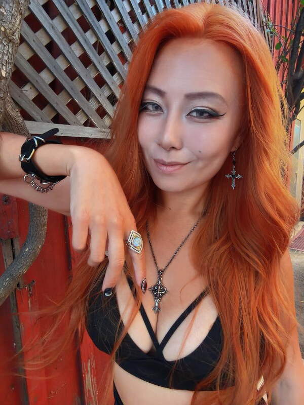 Raina Huang nude photo 5