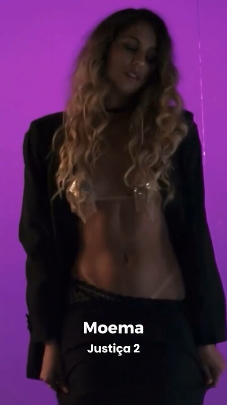 Raissa Xavier nude photo 5