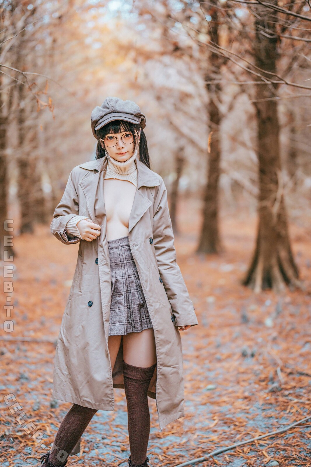 Raku_66 nude photo 11
