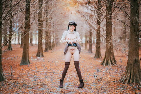 Raku_66 nude photo 18