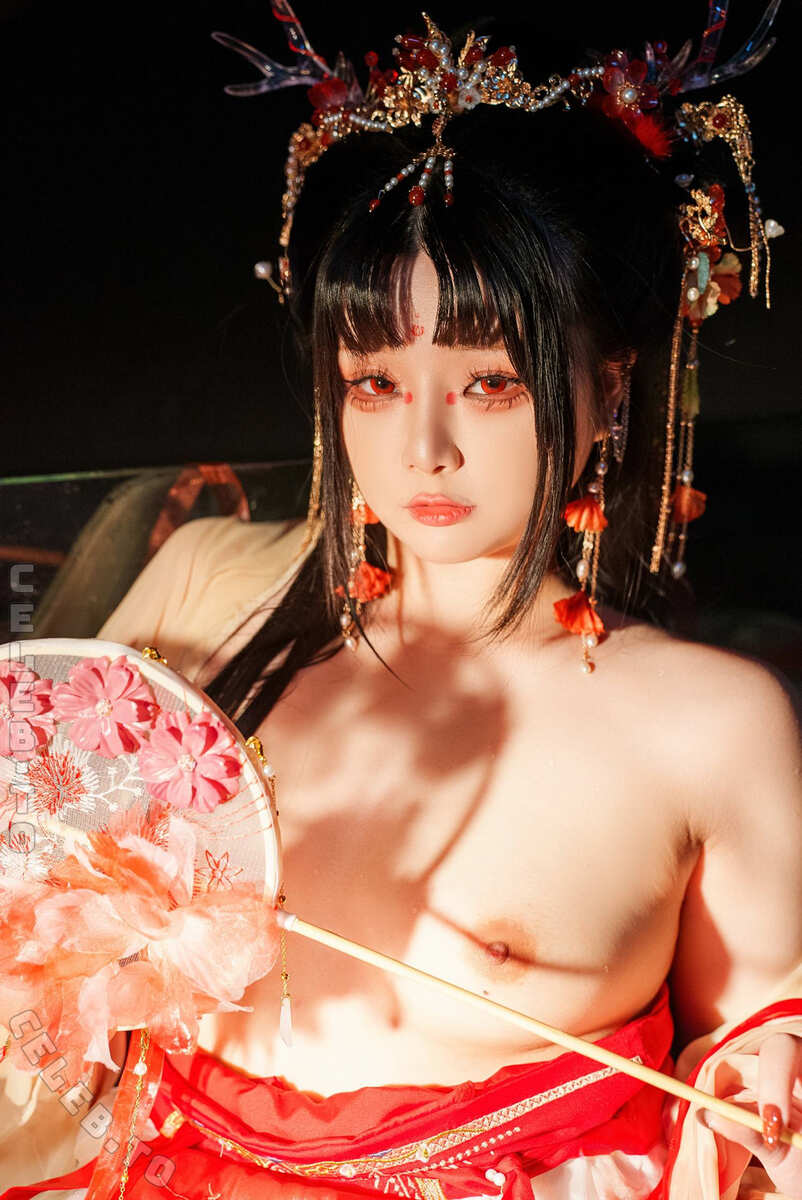 Raku_66 nude photo 2