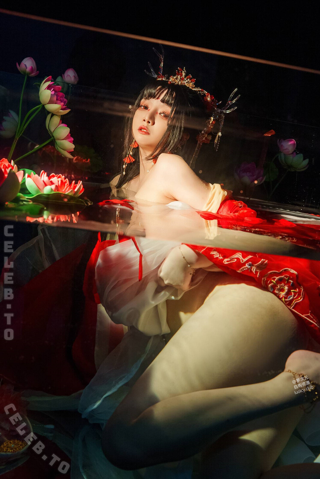 Raku_66 nude photo 6
