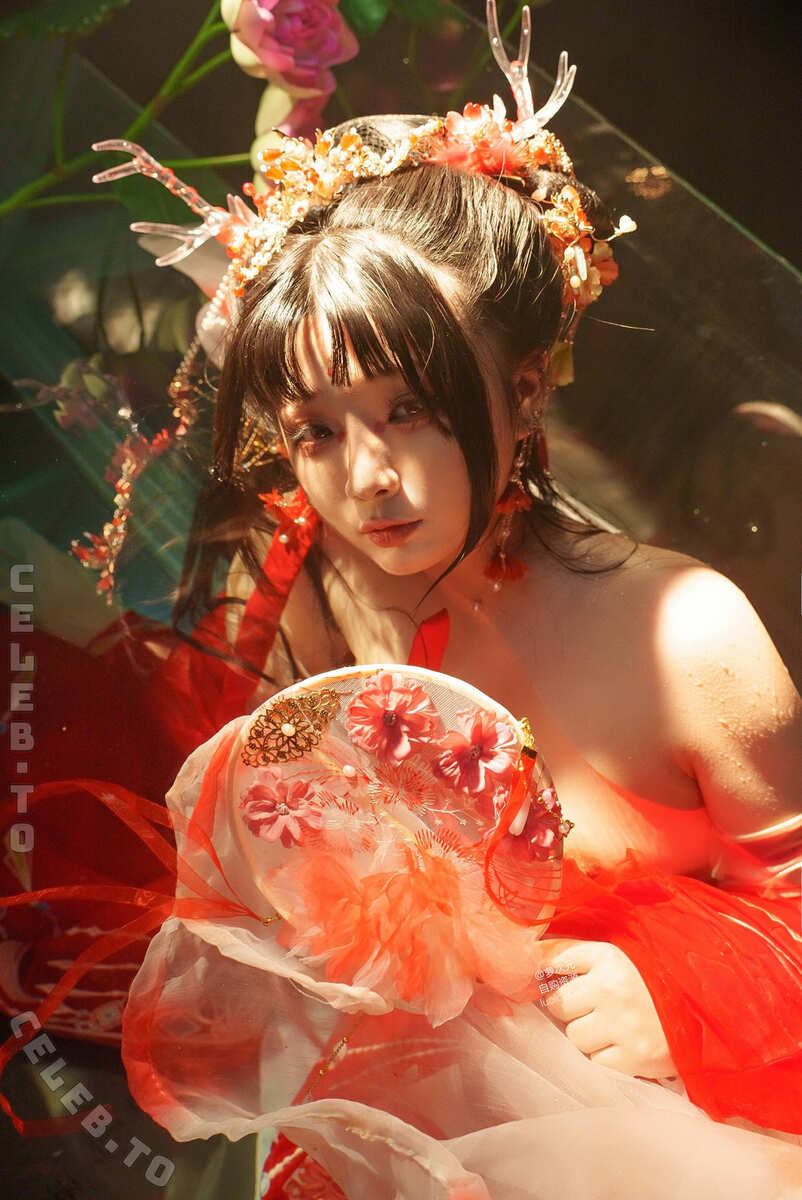 Raku_66 nude photo 10