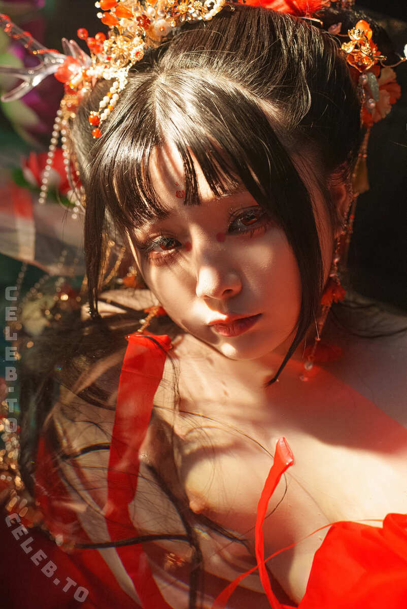 Raku_66 nude photo 12