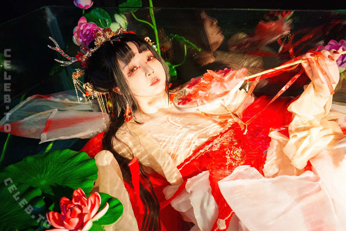 Raku_66 nude photo 5
