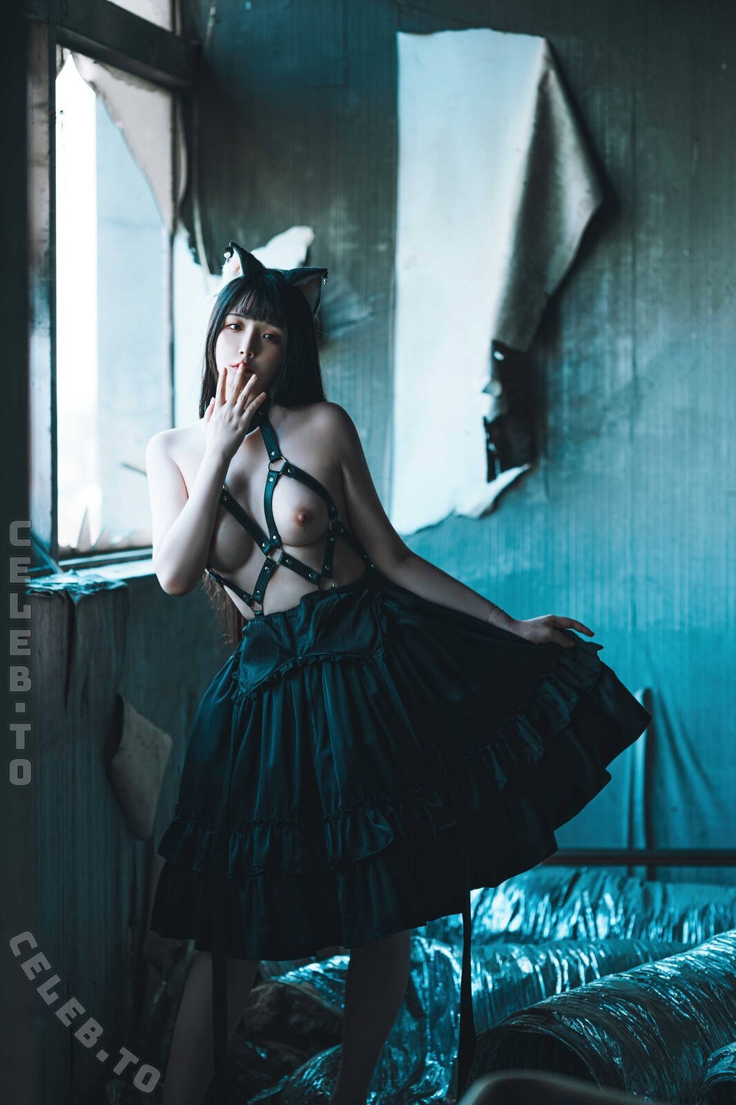 Raku_66 nude photo 6