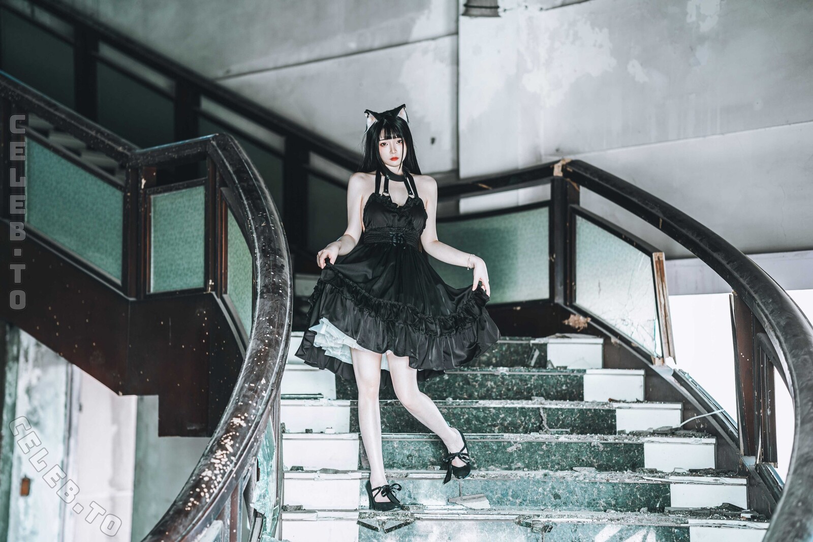 Raku_66 nude photo 11