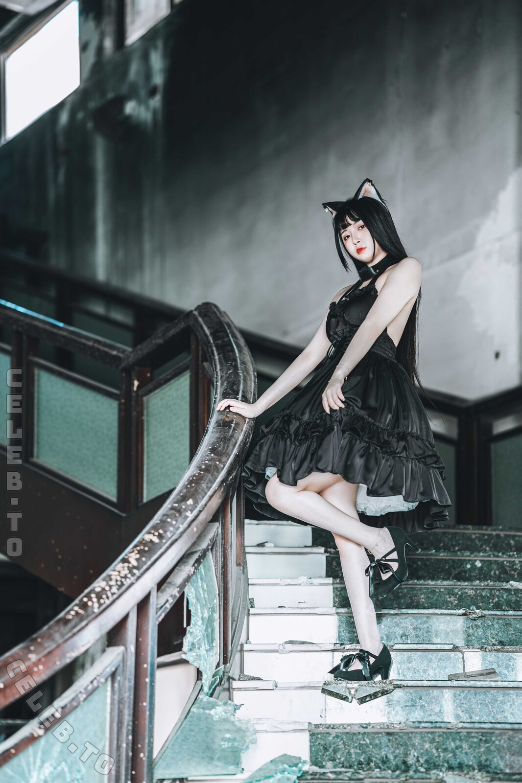 Raku_66 nude photo 12