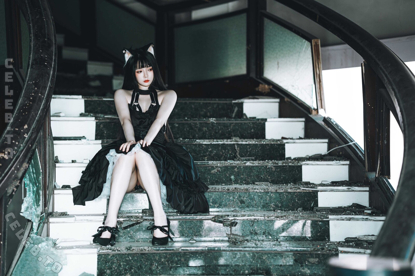 Raku_66 nude photo 14